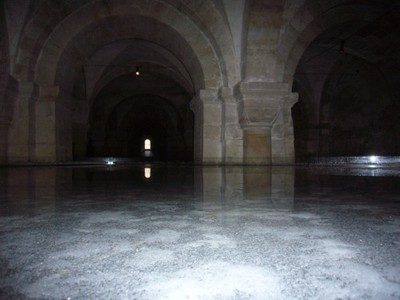 ”Traces d’une mémoire en cours”, une exposition dans la cathédrale de L...