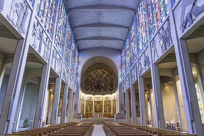 Ouvrage: « Sacrée Loire : églises au fil du fleuve »