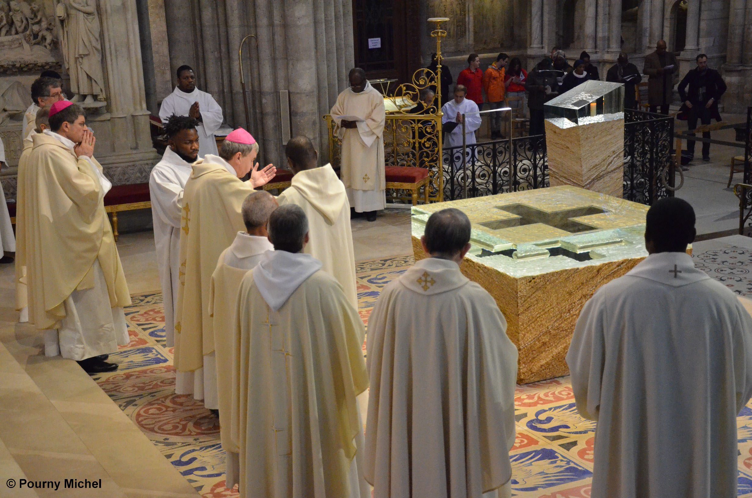 Un nouveau chœur pour la basilique-cathédrale Saint-Denis