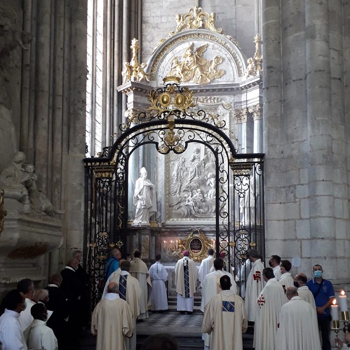 L’histoire stylistique de la chapelle Saint-Jean du Vœu de la cathédral...