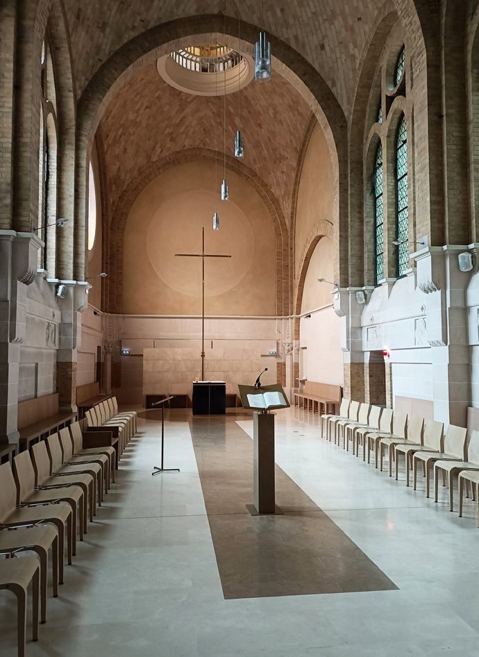 La chapelle St-François-de-Sales à la CEF :  un espace esthétique et liturgique, pour une traversée théologale