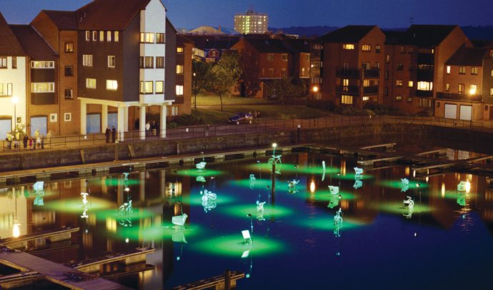 Se méfier de « L’eau qui dort » à la Villette