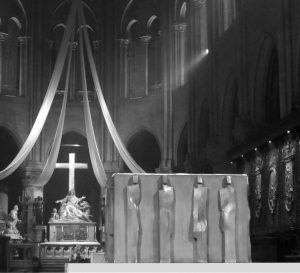 Jean Touret - Maitre autel de Notre-Dame de Paris-en 1994 - © François Touret 